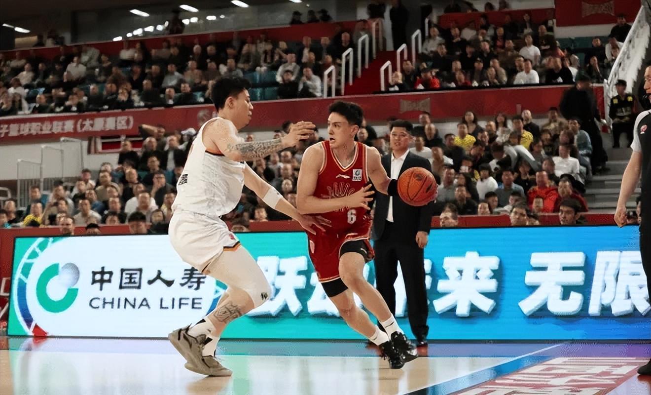 AG体育app下载-上海100-96险胜山西 球员评价：4人优秀，5人及格，2人低迷